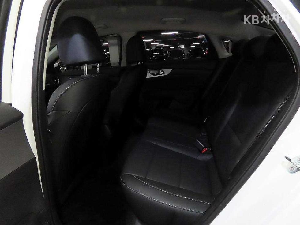 2022 - kia k3