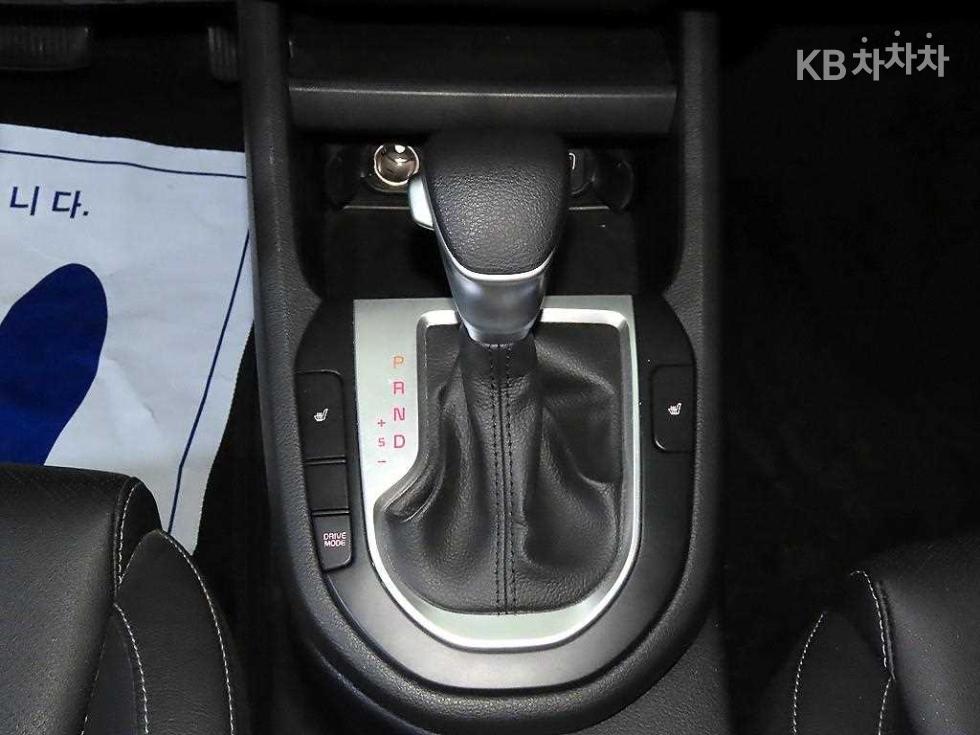 2022 - kia k3