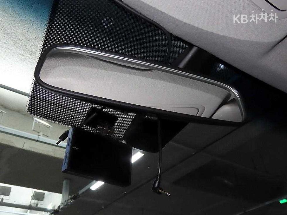 2022 - kia k3