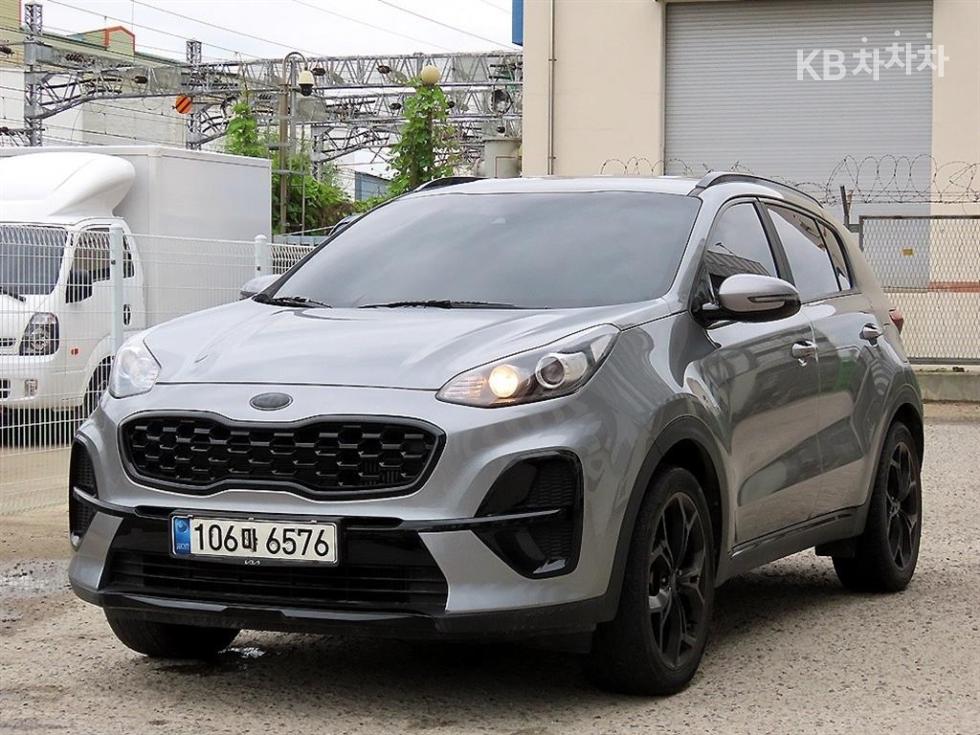 2022 - kia sportage