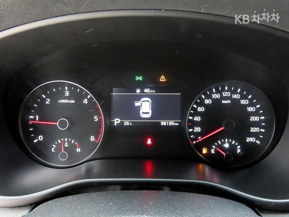 2022 - kia sportage