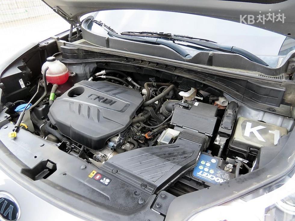 2022 - kia sportage