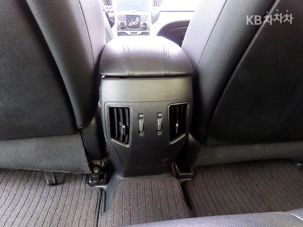 Hyundai Sonata — miniaturë 18