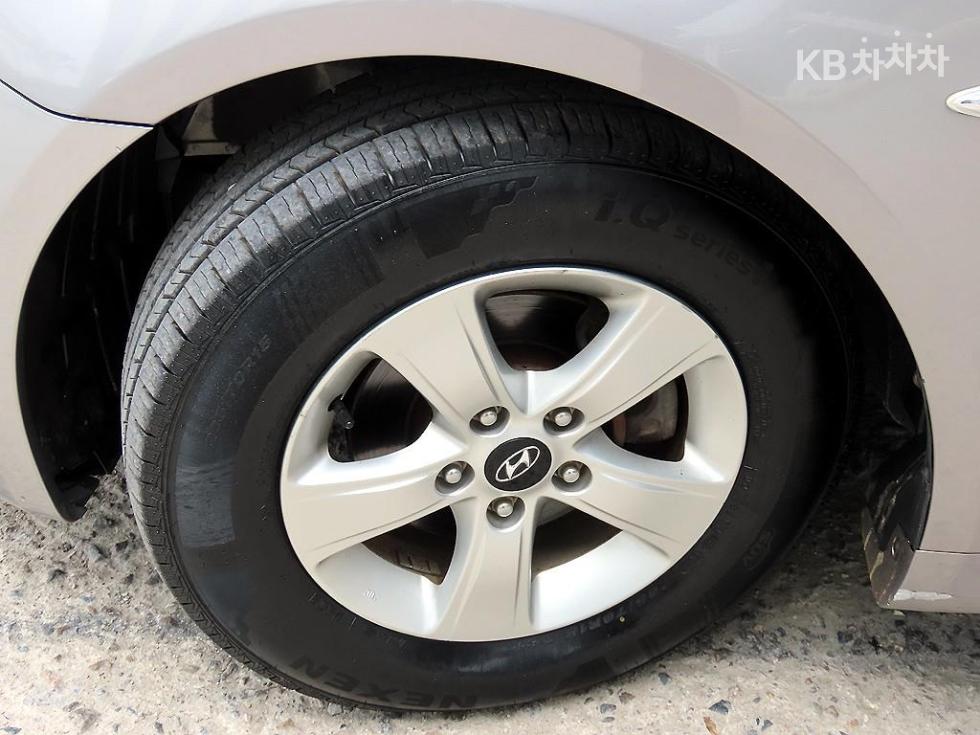 Hyundai Sonata — miniaturë 20