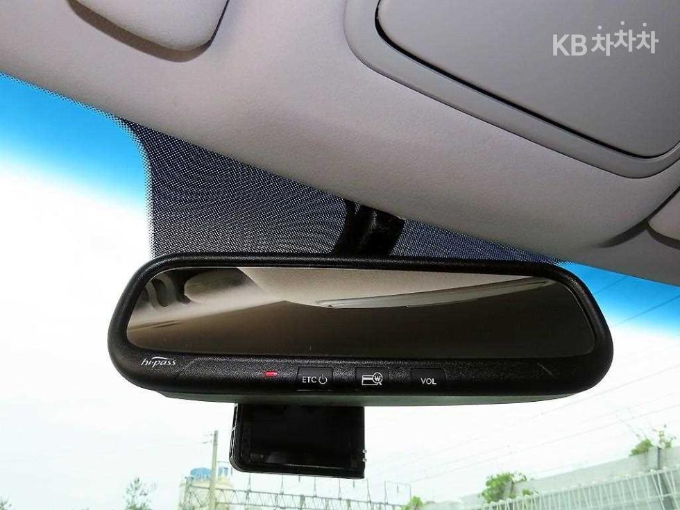 2016 - kia k7