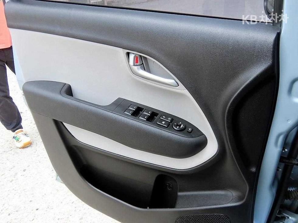 2016 - kia ray-ban