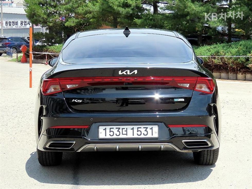 2022 - kia k5