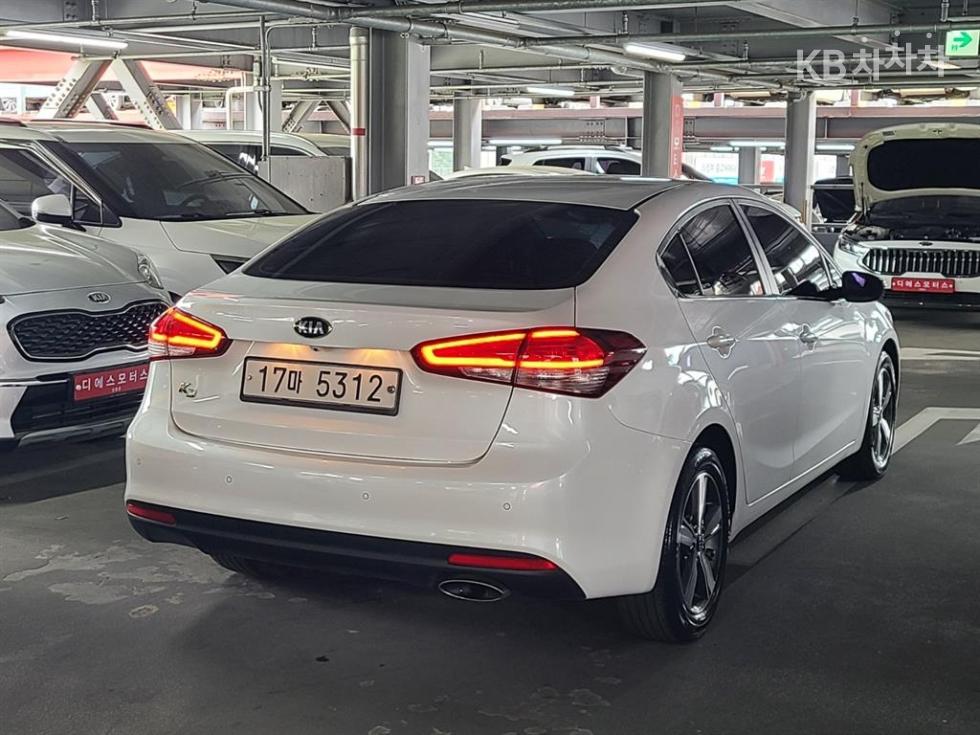 2018 - kia k3