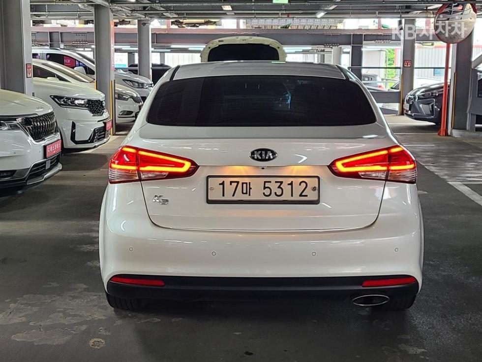 2018 - kia k3