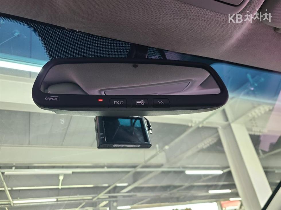 2018 - kia k3