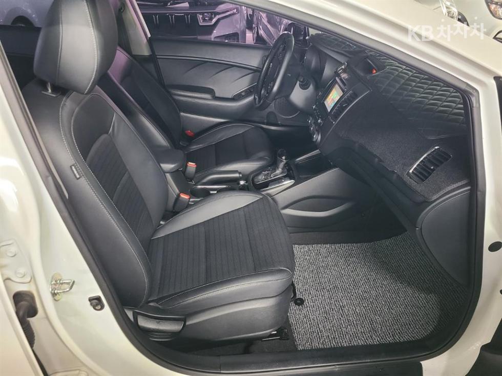 2018 - kia k3