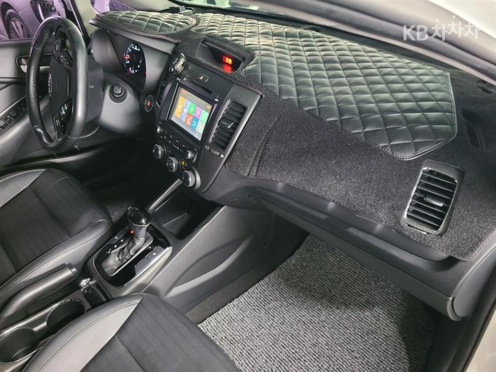 2018 - kia k3