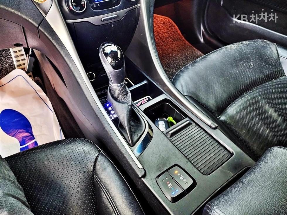 Hyundai Sonata — miniaturë 17