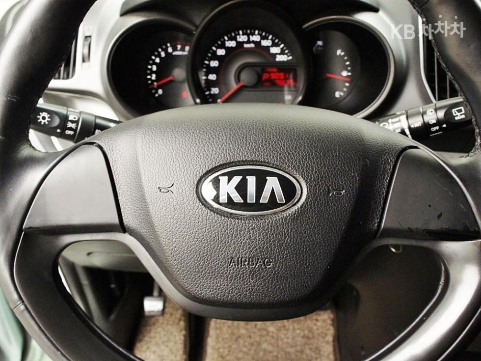 2016 - kia ray