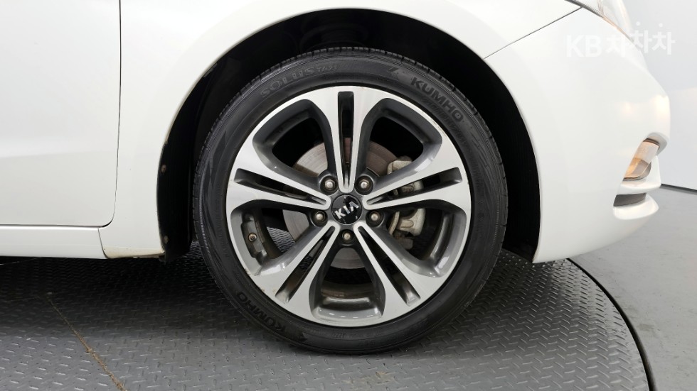 2013 - kia k3