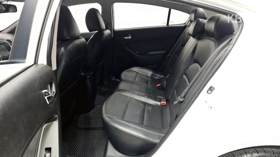 2013 - kia k3