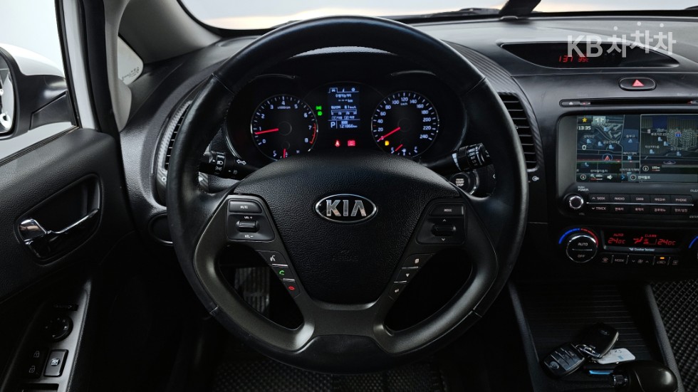 2013 - kia k3