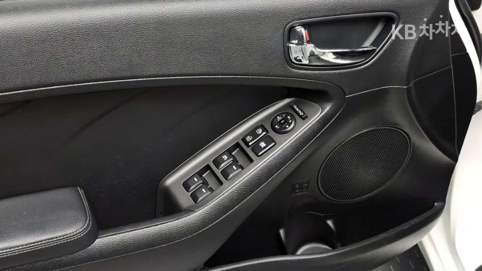 2013 - kia k3