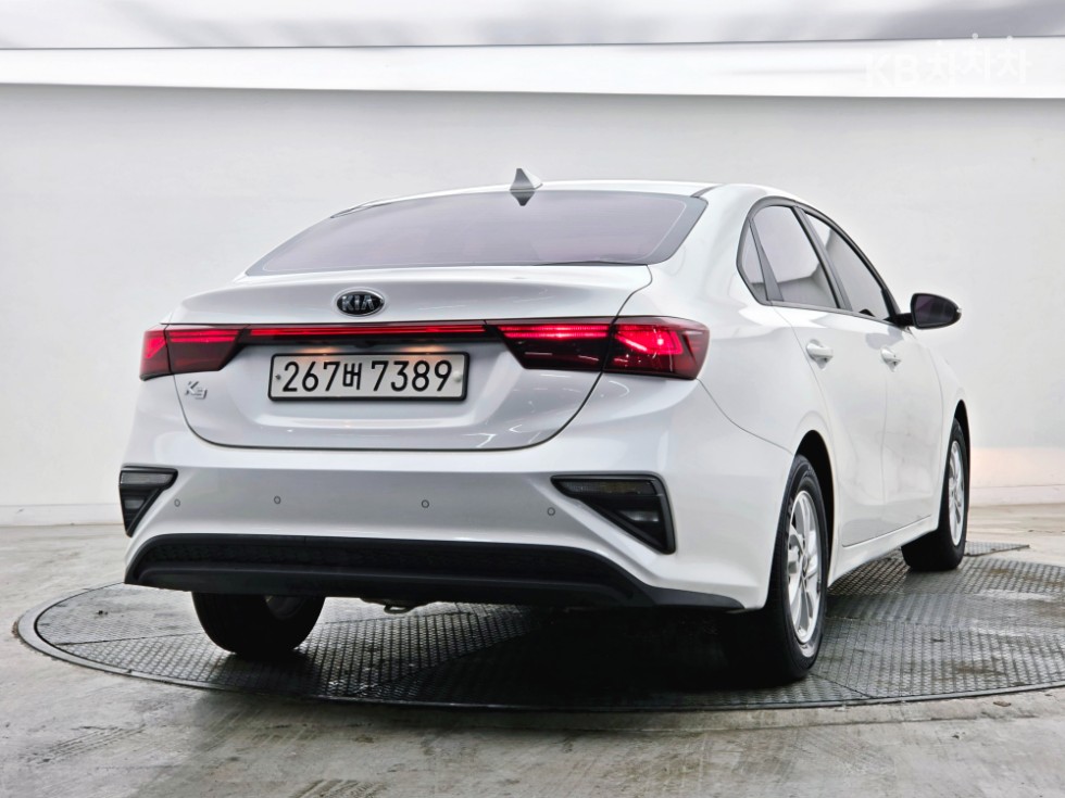 2021 - kia k3