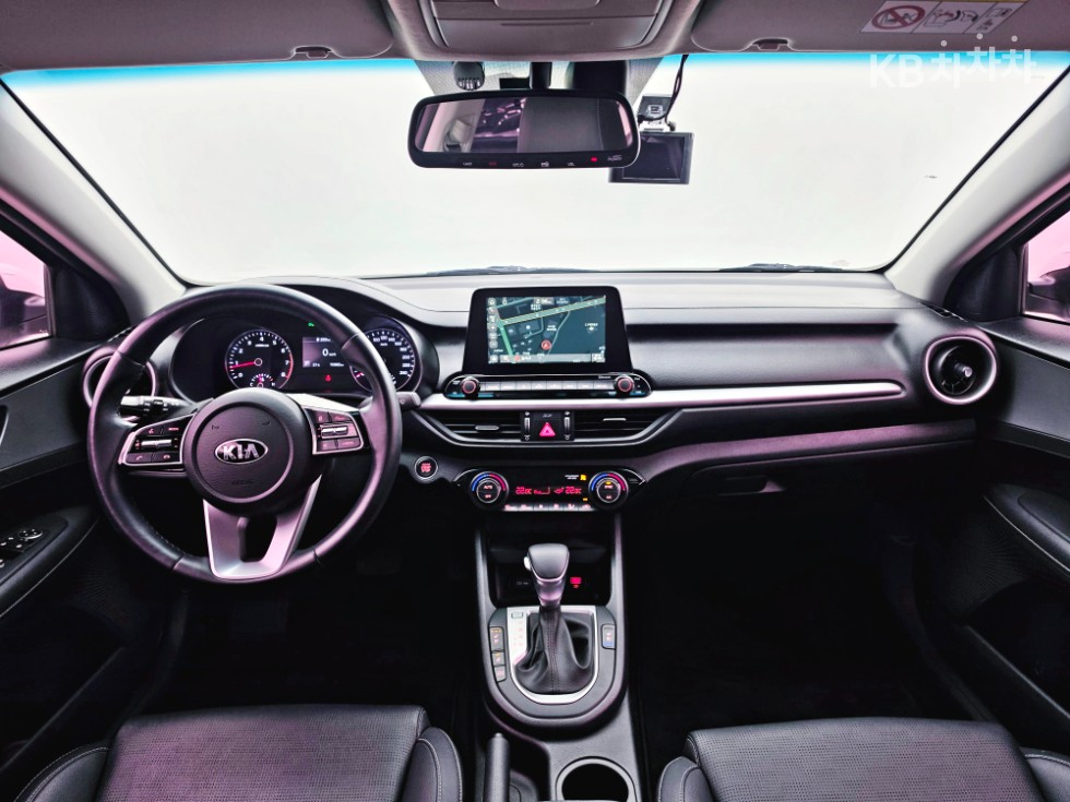 2021 - kia k3