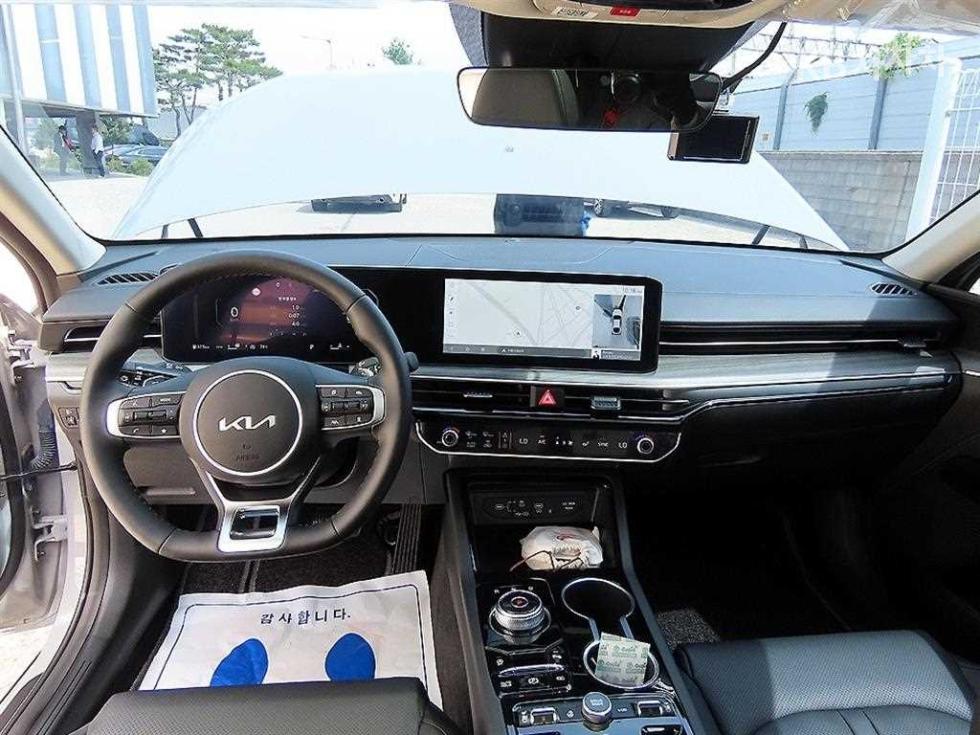 2025 - kia k5