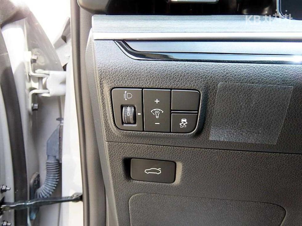 2025 - kia k5