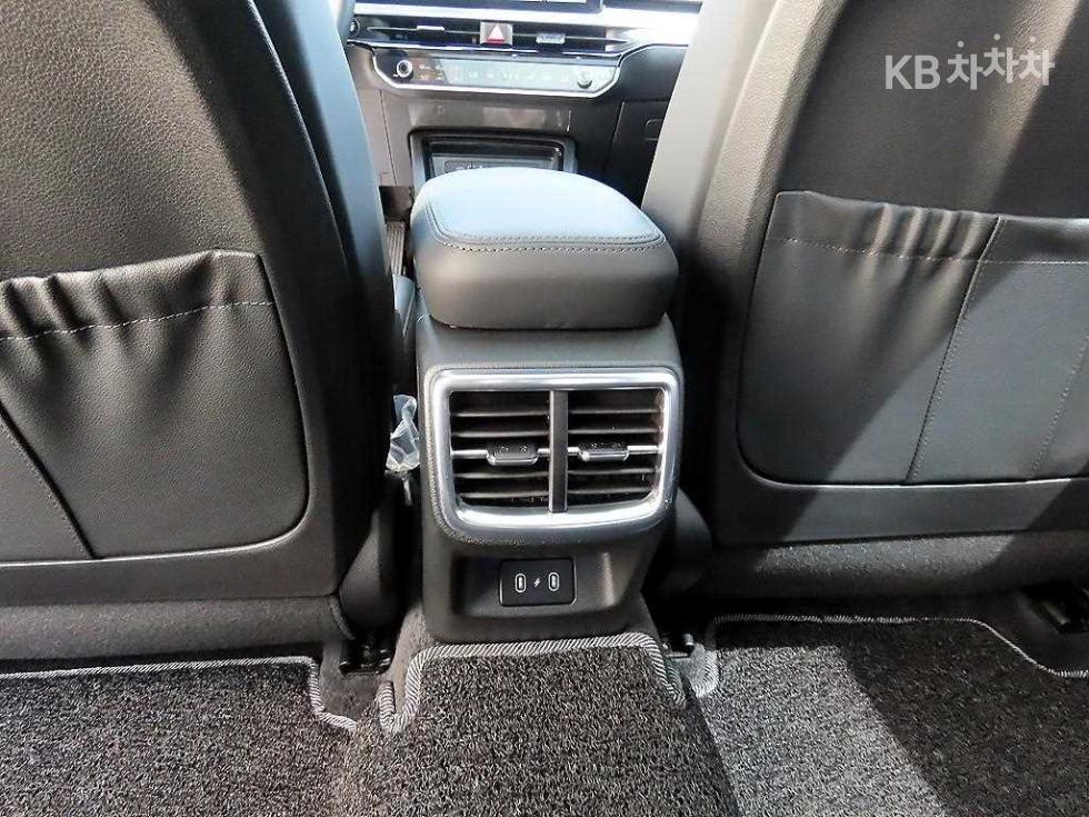 2025 - kia k5