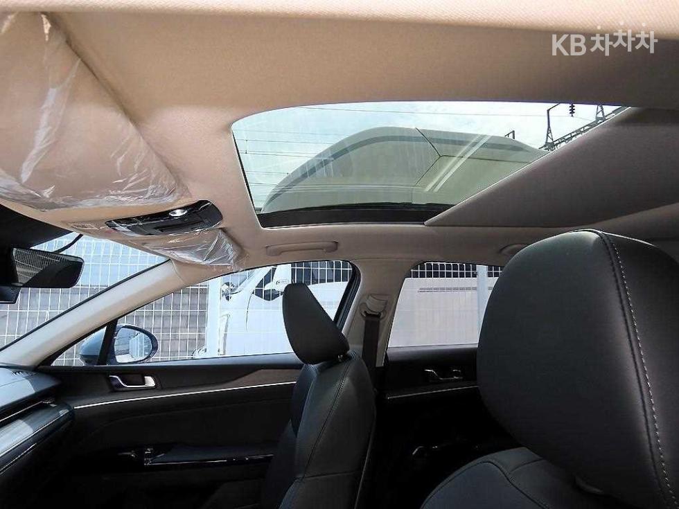 2025 - kia k5