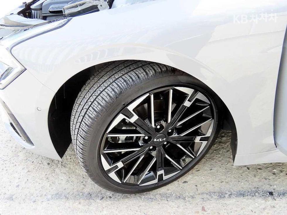 2025 - kia k5