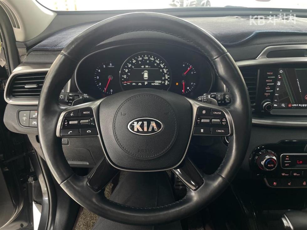 2018 - kia sorento