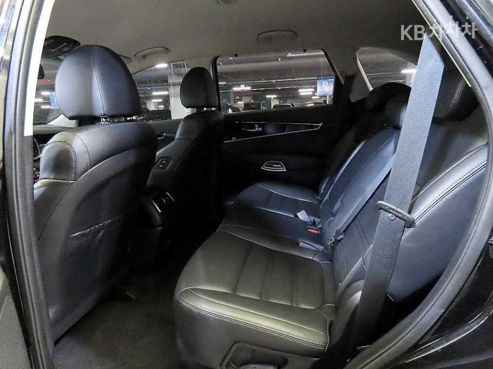2019 - kia sorento