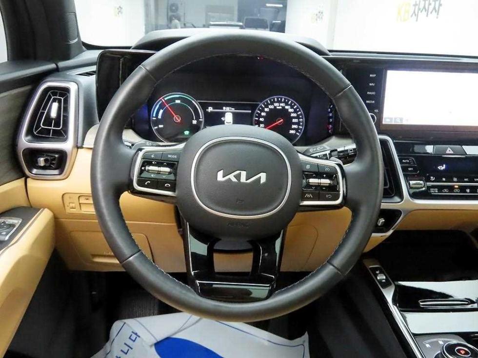 2023 - kia sorento