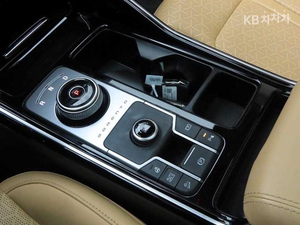 2023 - kia sorento