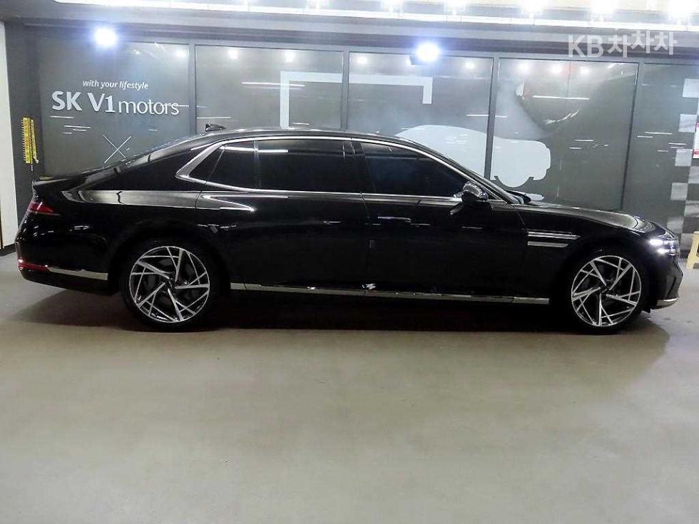 2023 Genesis G90(RS4) photo