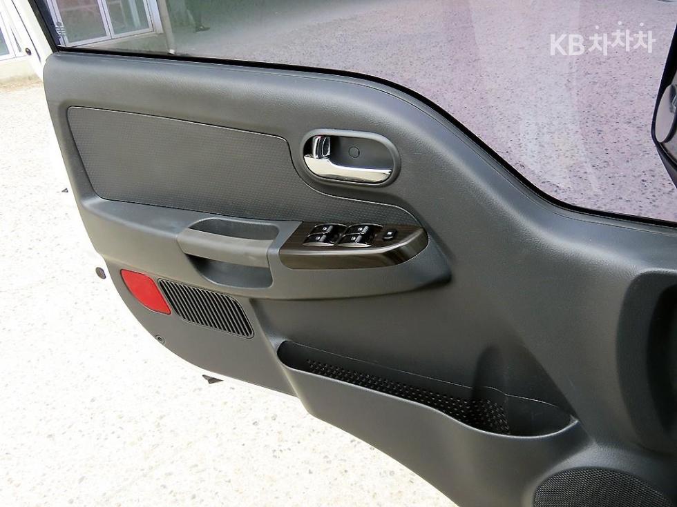 2019 - kia bongo iii