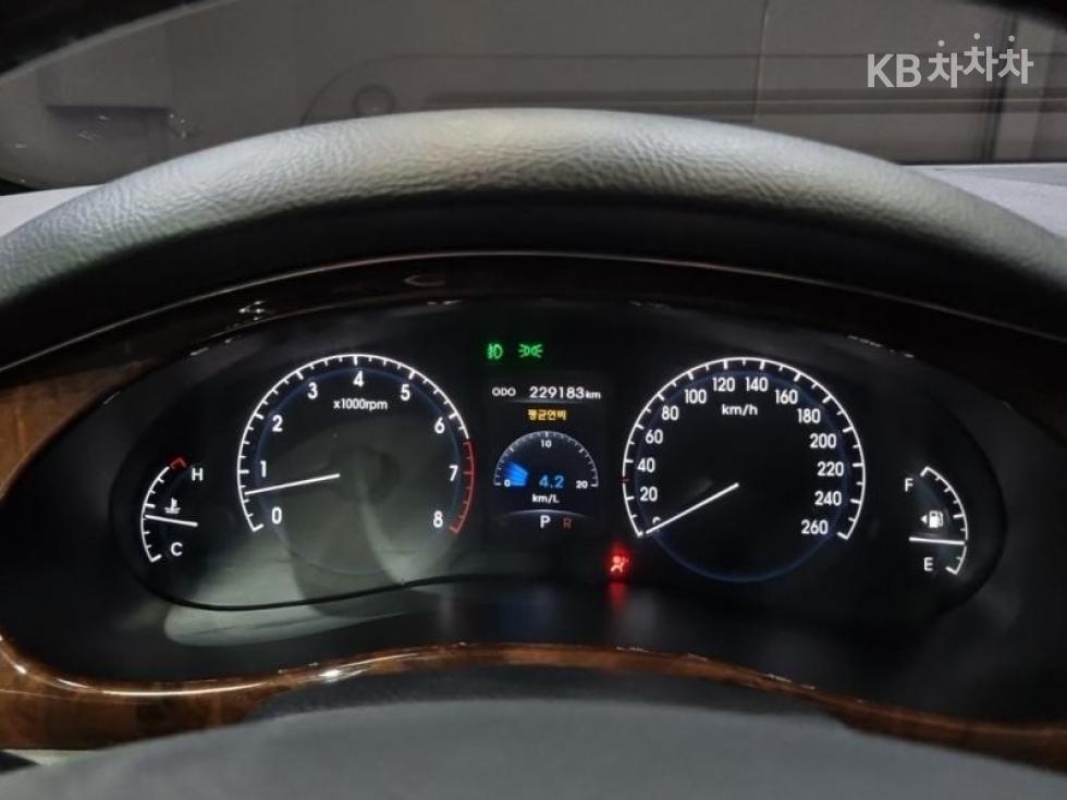 Hyundai Genesis — miniaturë 5