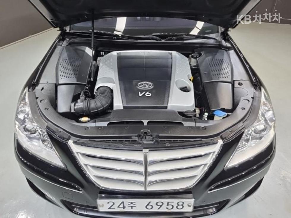 Hyundai Genesis — miniaturë 6