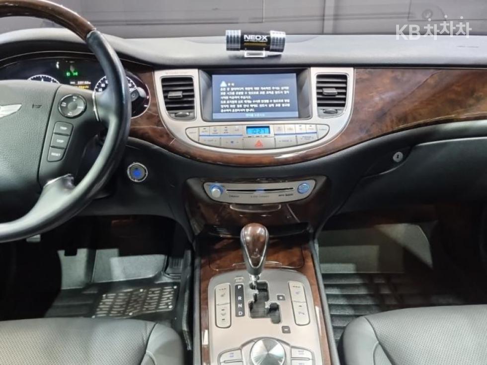 Hyundai Genesis — miniaturë 8