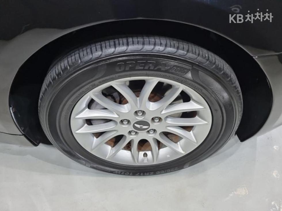 Hyundai Genesis — miniaturë 20