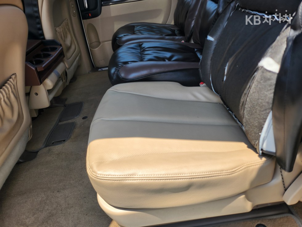 2014 - kia carnival