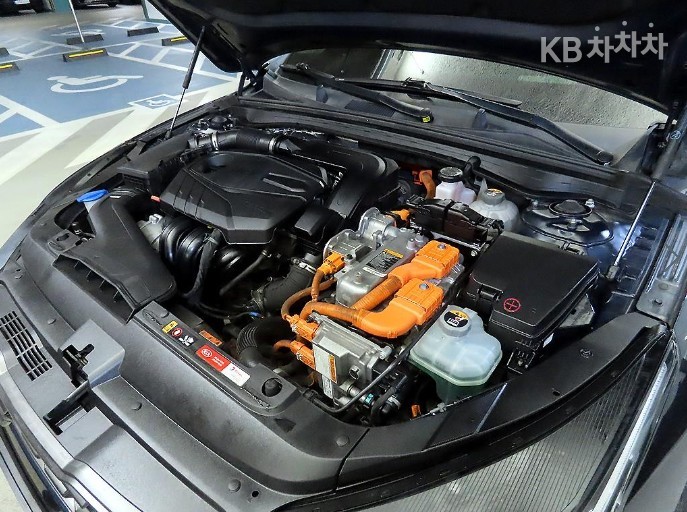2020 - kia k5
