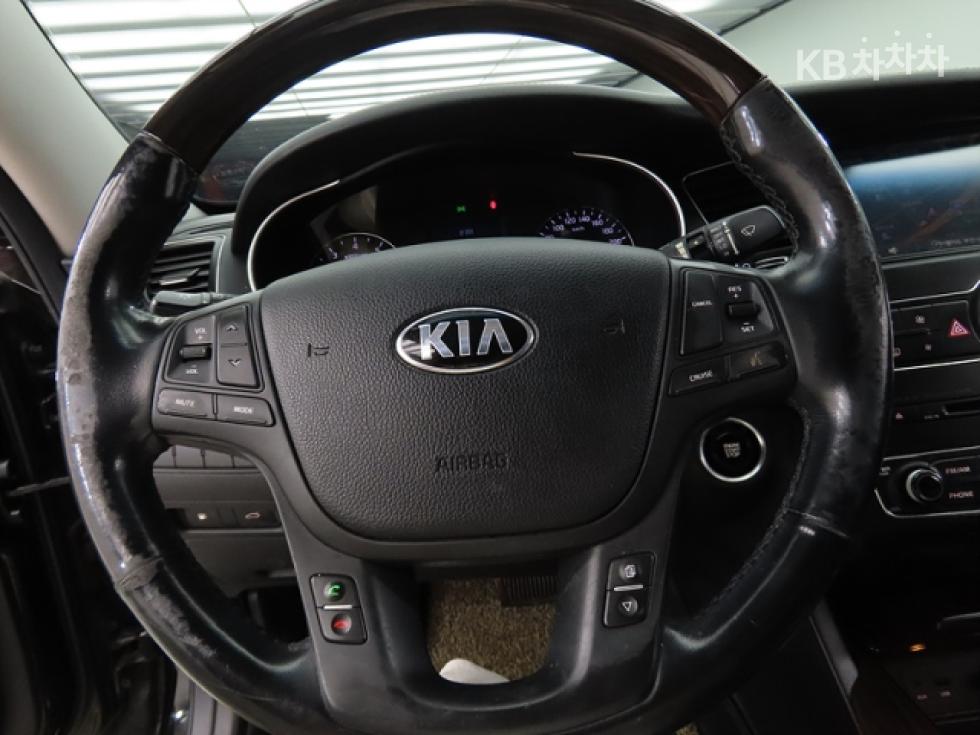 2015 - kia k7