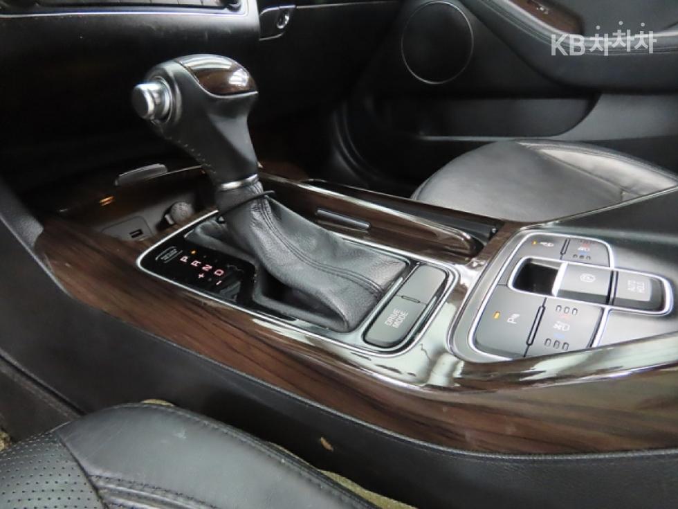 2015 - kia k7