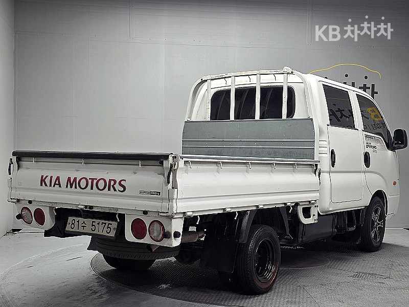 2013 - kia bongo iii