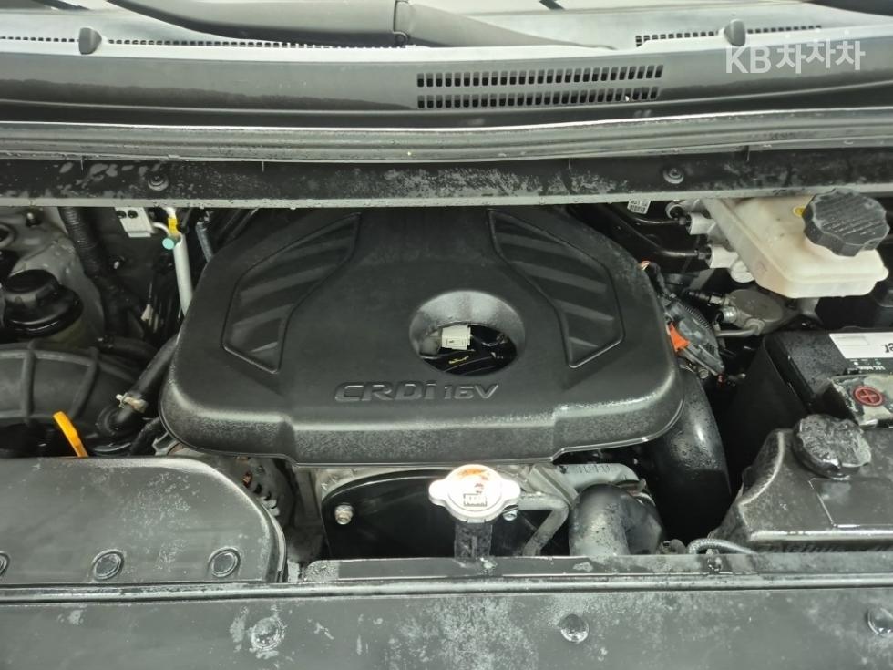 Hyundai Starex — miniaturë 5