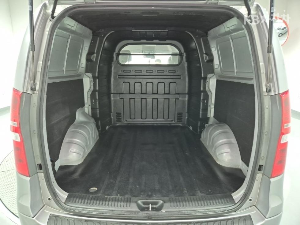 Hyundai Starex — miniaturë 17