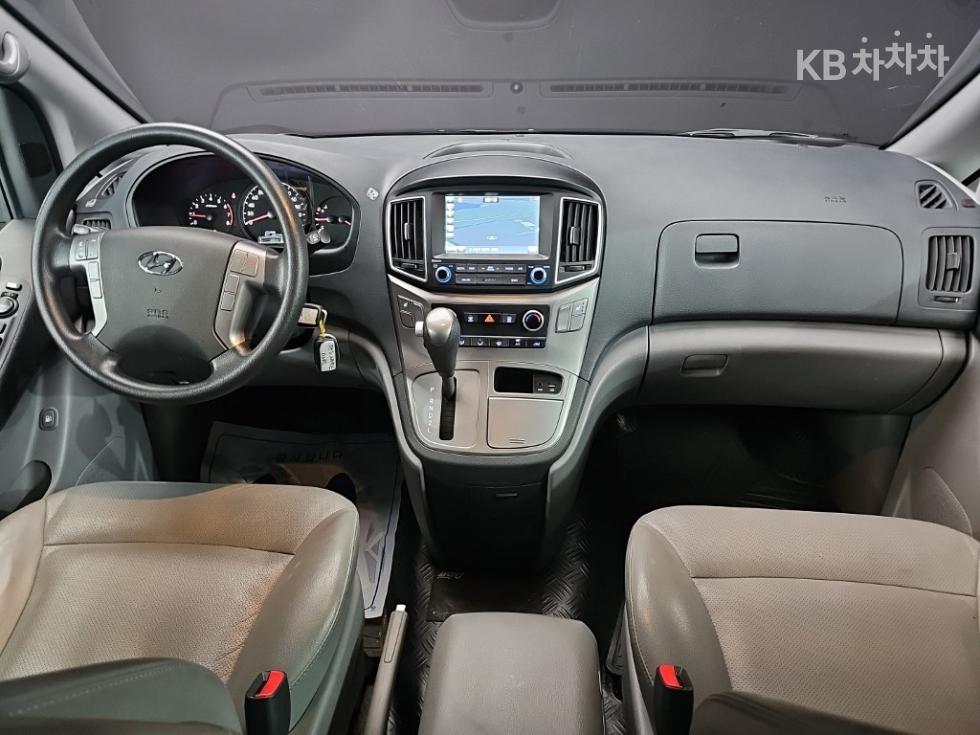 Hyundai Starex — miniaturë 7