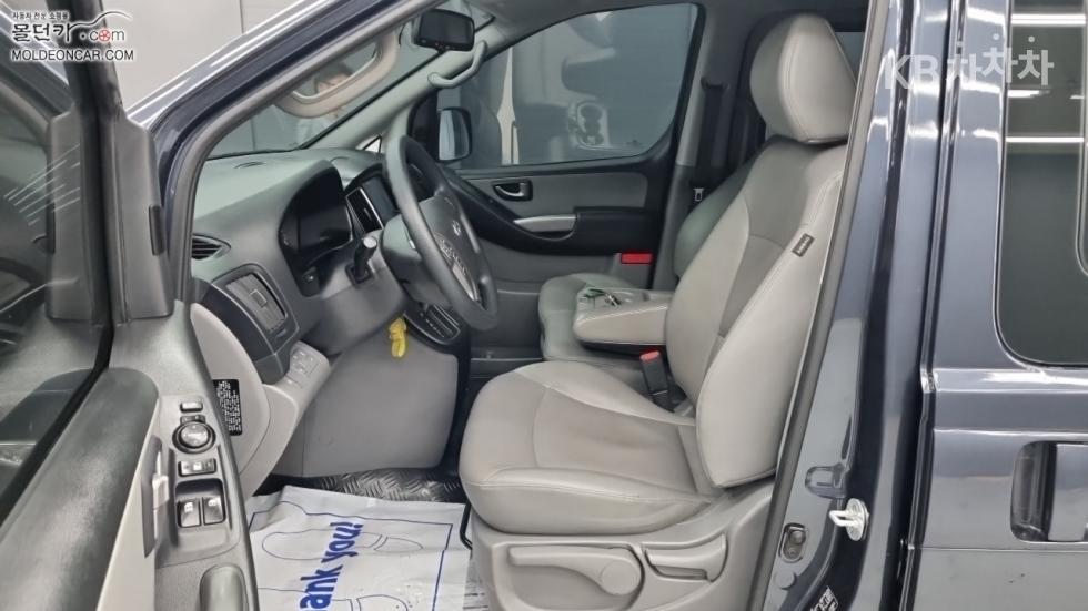 Hyundai Starex — miniaturë 8