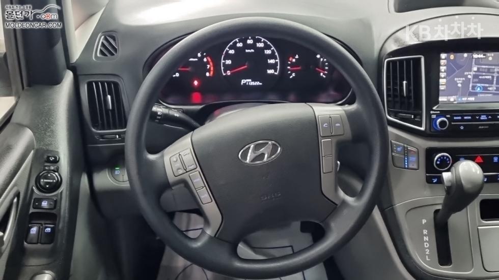 Hyundai Starex — miniaturë 10