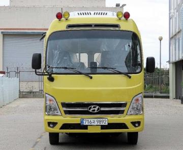 Hyundai County New Breeze children's bus extra-long 33-seater deluxe
